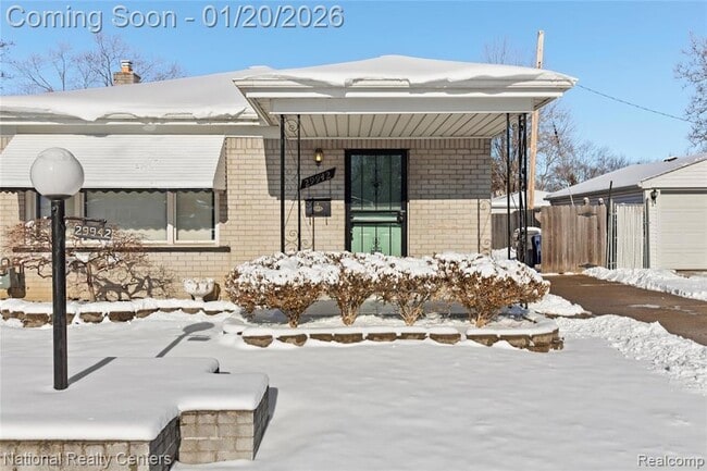 Building Photo - 29942 Avondale St