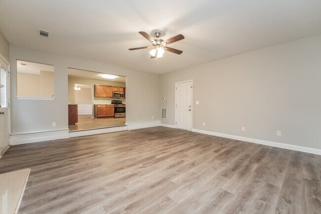 Foto del edificio - 1452 Shelnut Ct