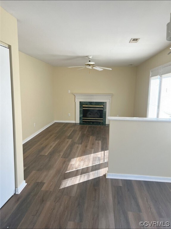 Building Photo - 811 Kiefer Field Ct