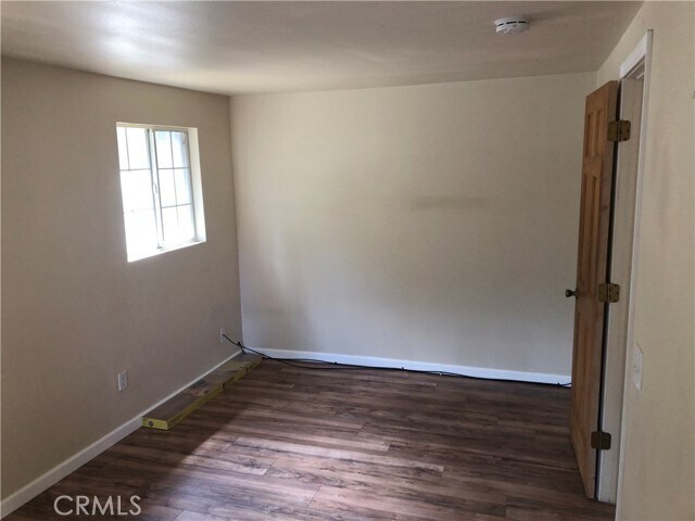 Foto del edificio - 29228 Hook Creek Rd