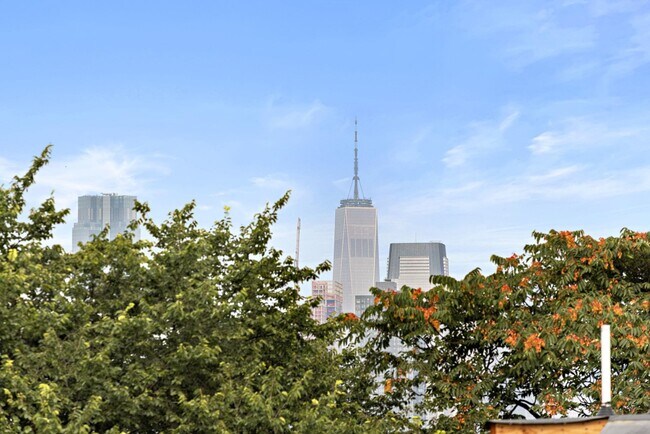 Foto del edificio - 339 Randolph Ave