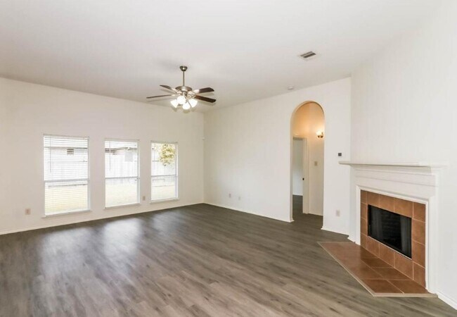 Foto del edificio - 44618 Sequoia View Ln