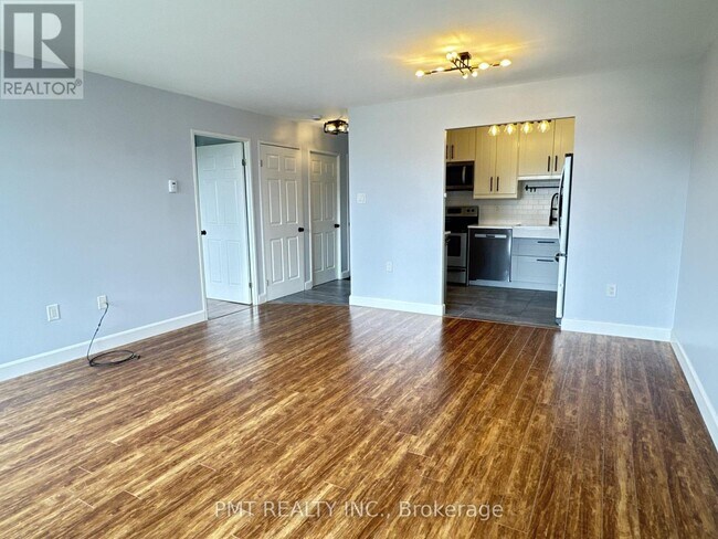 Building Photo - 65 Highland Crescent