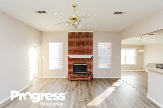 Building Photo - 920 Pecan Trail