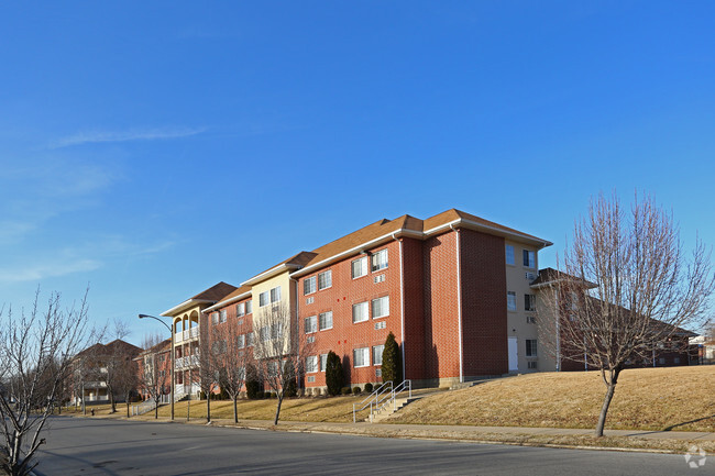 Building Photo - Friendly Village Apartments