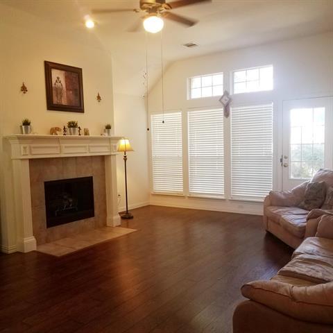 Building Photo - 8440 White Sands Dr