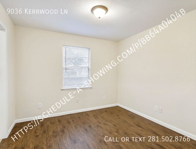 Foto del edificio - 9036 Kerrwood Ln
