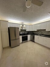 Building Photo - 9256 Sable Ridge Cir