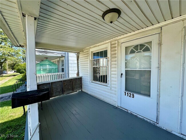 Foto del edificio - 1129 W Erie Ave