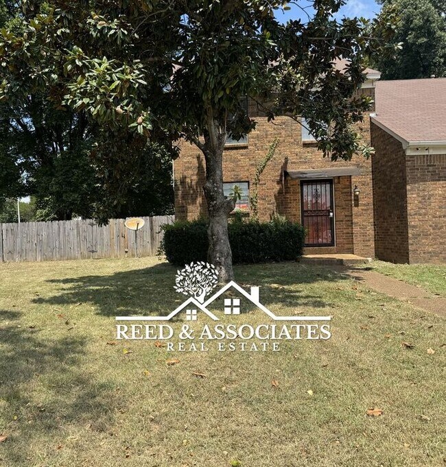 Foto del edificio - 2 Bedroom Townhome in Southeast Area