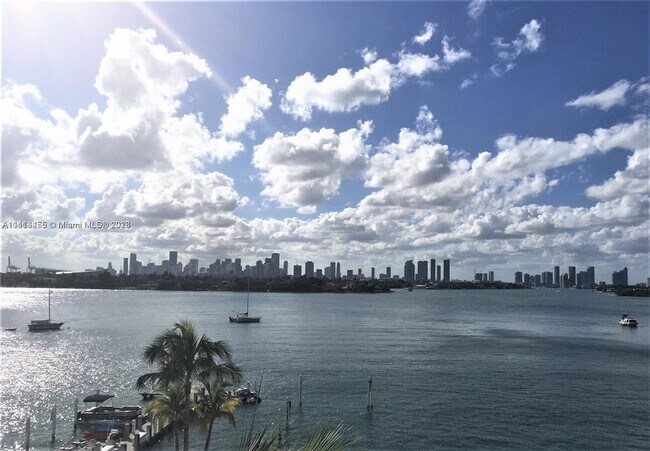 Foto del edificio - 1000 West Ave