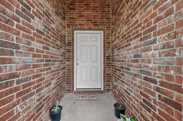 Building Photo - 1409 Slate St
