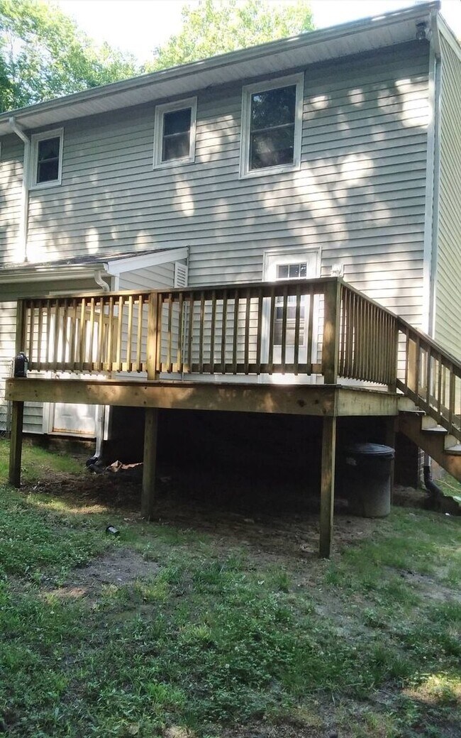 Foto del edificio - 2 bedroom duplex in Prince George County -...