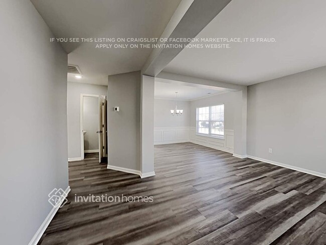 Foto del edificio - 6535 Centerline Dr