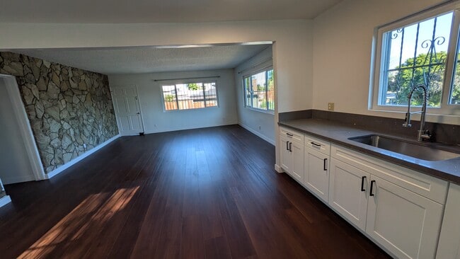 LIVING ROOM - 4111 Abner St