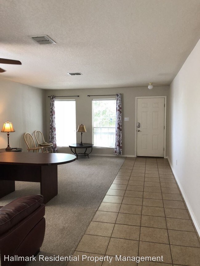 Building Photo - 4 br, 2.5 bath House - 6735 Loma Vino