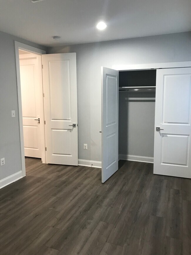 Foto del edificio - 12602 Thompson Rd