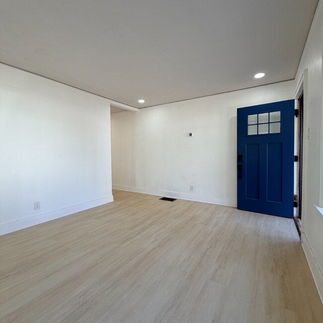 Foto del edificio - 1336 Sharon St NW