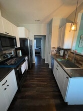 Building Photo - 610 Turley Dr