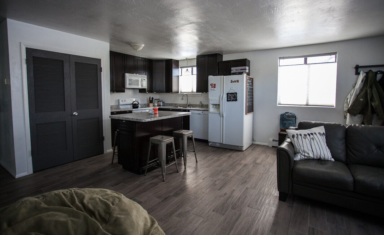 Foto del edificio - 240 N 17th St