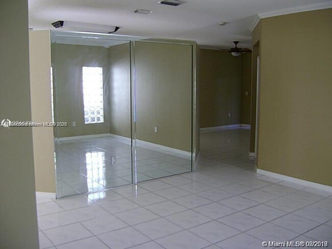 Building Photo - 4121 Sapphire Terrace