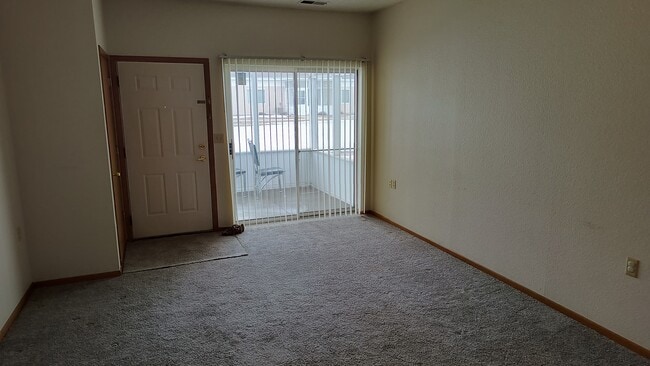 Foto del edificio - St. James Apartments