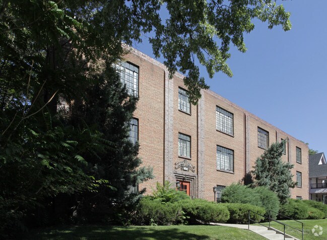 Foto del edificio - Josephine Apartments