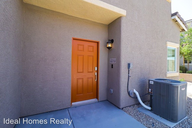 Building Photo - 4565 Jean Louis Ct