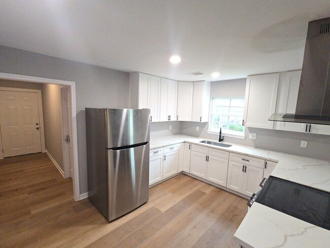 Foto del edificio - 3118 Memel St