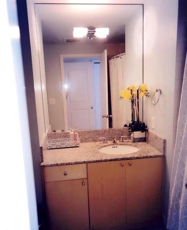Foto del edificio - 3888 Peachtree Rd