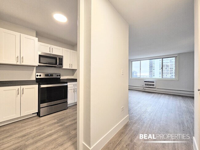 Foto del edificio - 1342 N Dearborn St