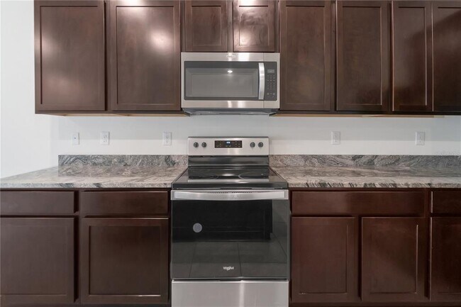 Foto del edificio - 1496 Colt Creek Pl
