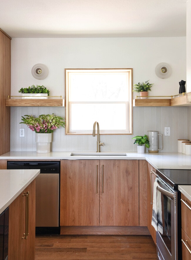 Building Photo - 616 Nomad Dr