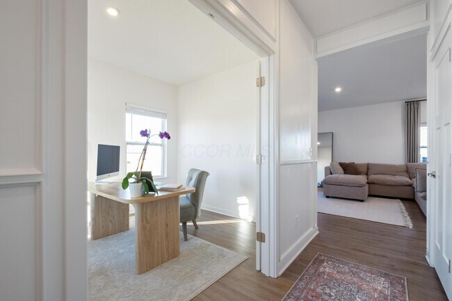 Foto del edificio - 484 Creekside Dr