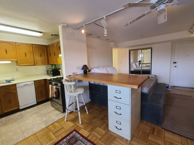 Photo - 1587 N Colonial Terrace, unit 103 Apartment