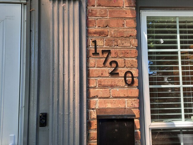 Foto del edificio - 3Br/2Bath House in Evanston $3,600/m