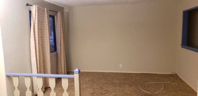 Building Photo - Duplex for Rent in Edwardsville