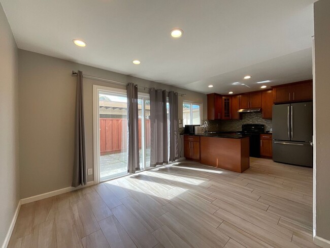 Foto del edificio - 36830 Limeta Terrace, Fremont, CA 94536