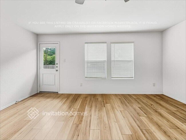Foto del edificio - 1304 Haymarket Rd
