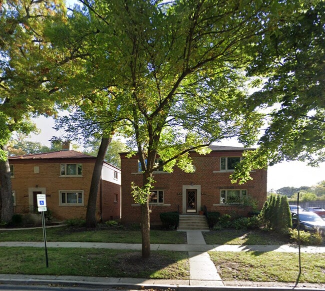 415 Edgewood Pl Unit 1, River Forest, IL 60305 Condo for Rent in