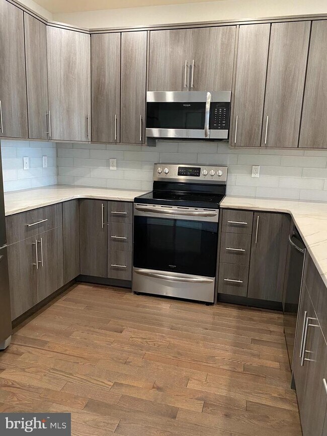 Foto del edificio - 1405 N 8th St