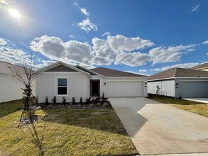 Building Photo - 2122 Chris Dr