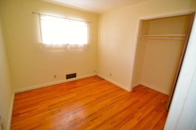 Foto del edificio - 1223 N 8th Ave