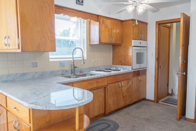 Foto del edificio - 5520 S Pulaski Rd