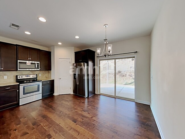 Building Photo - 232 Lanier Pl