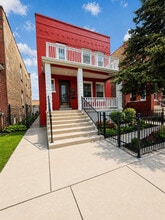 Building Photo - 4925 W Henderson St