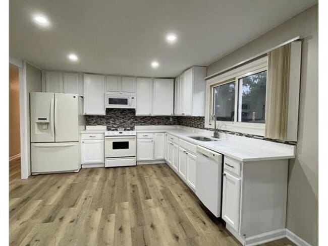 Building Photo - 420 Garland Ave