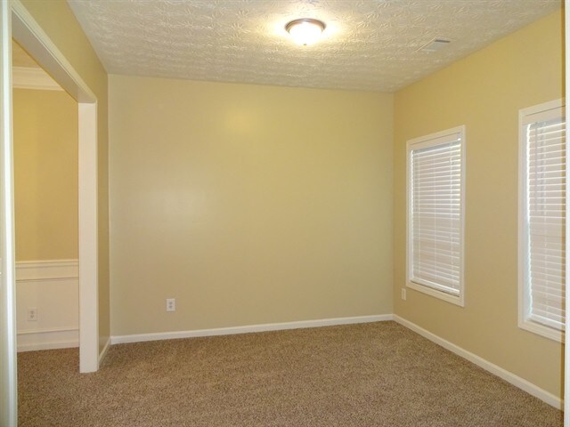Building Photo - 2190 Village Green Drive