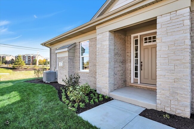 Building Photo - 8022 Bradley Dr