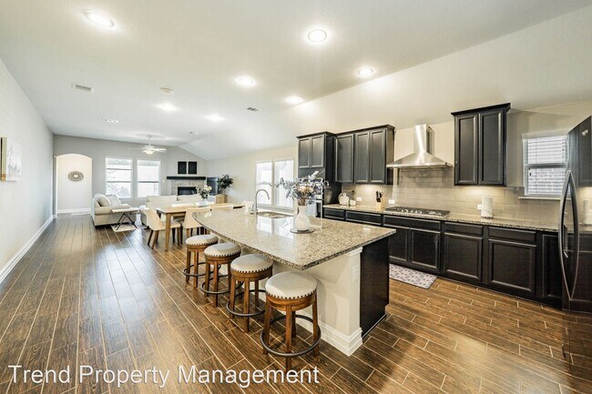 Foto del edificio - 4 br, 3 bath House - 4929 Remington Falls Dr.